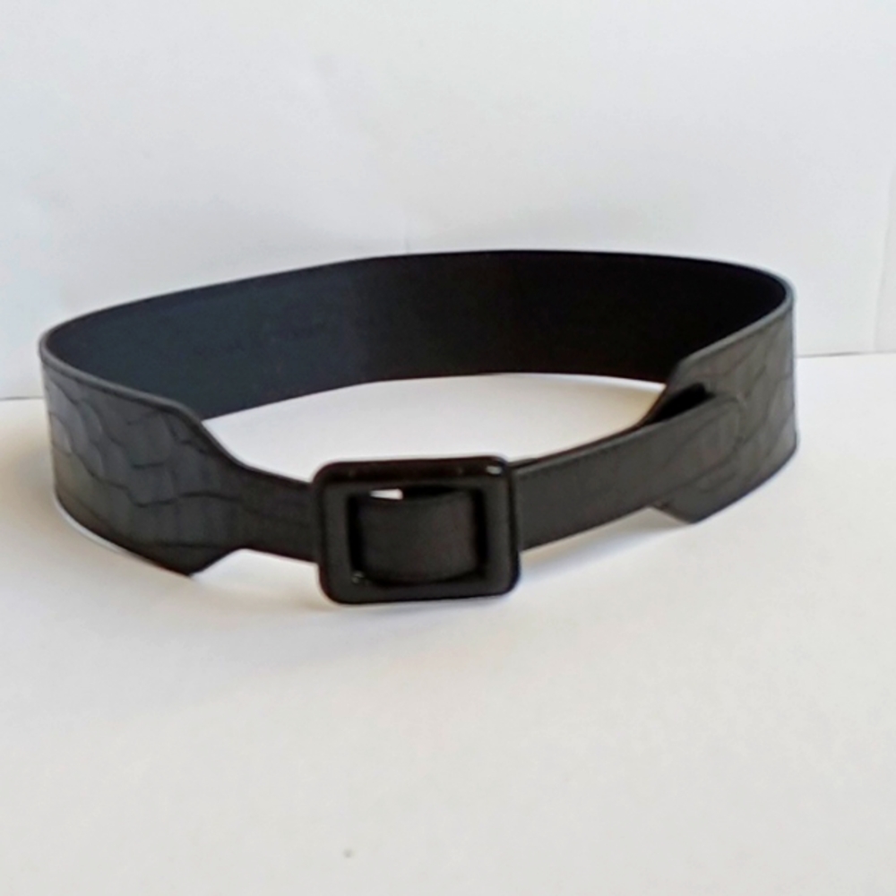 BANANA REPUBLIC | Black Leather Embossed Faux Croc Belt Sz. M